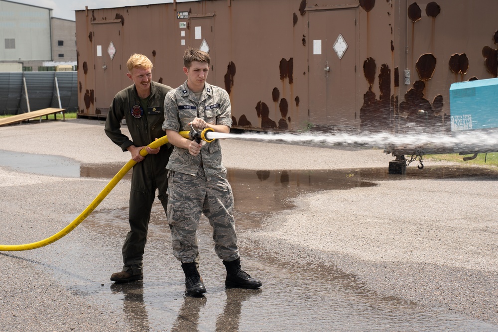 Savannah CAP cadets tour MCAS Beaufourt