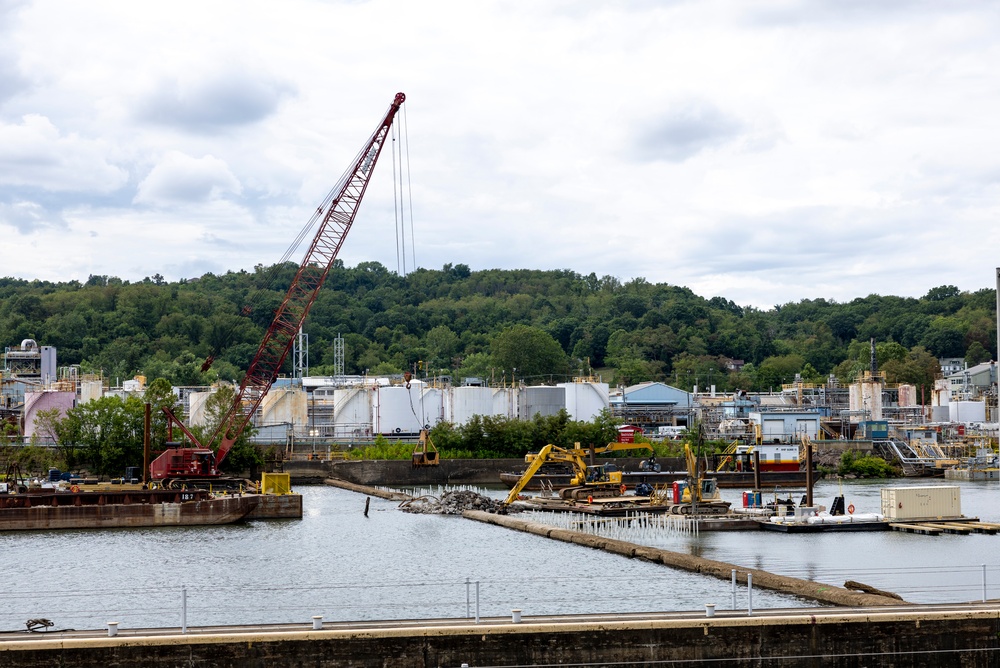 Clearing the way for navigation at Elizabeth