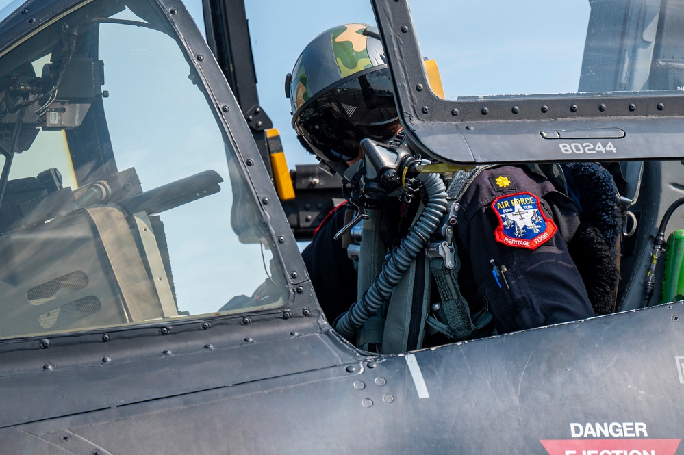 A-10 Demo - EAA Airventure Oshkosh 2024