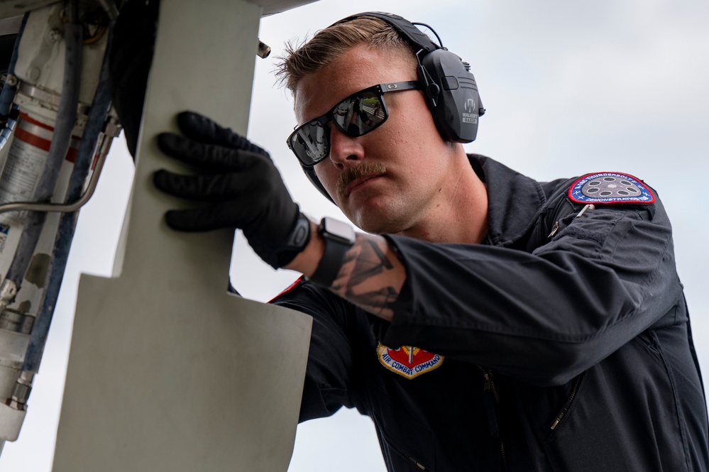 A-10 Demo - EAA Airventure Oshkosh 2024