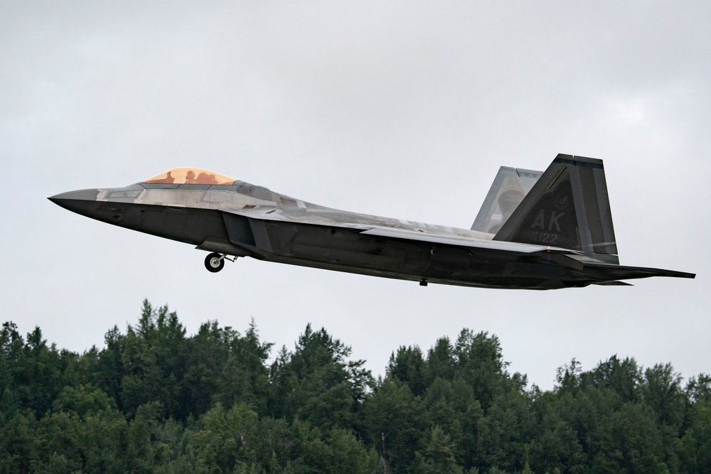 90th and 525th FGS conduct live munitions exercise