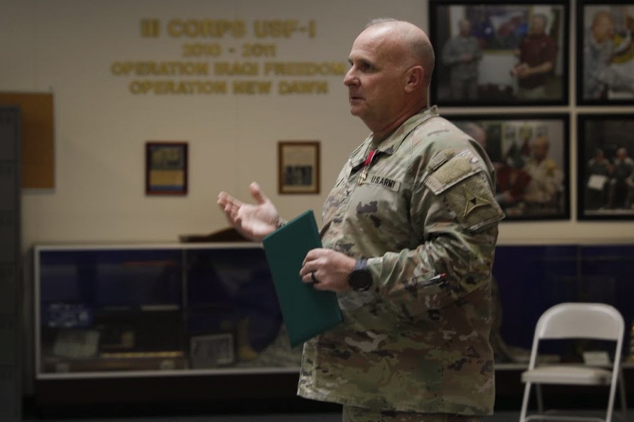 Col. Steven L. Tabat, Deputy Chief of Staff, III Armored Corps, Award Ceremony