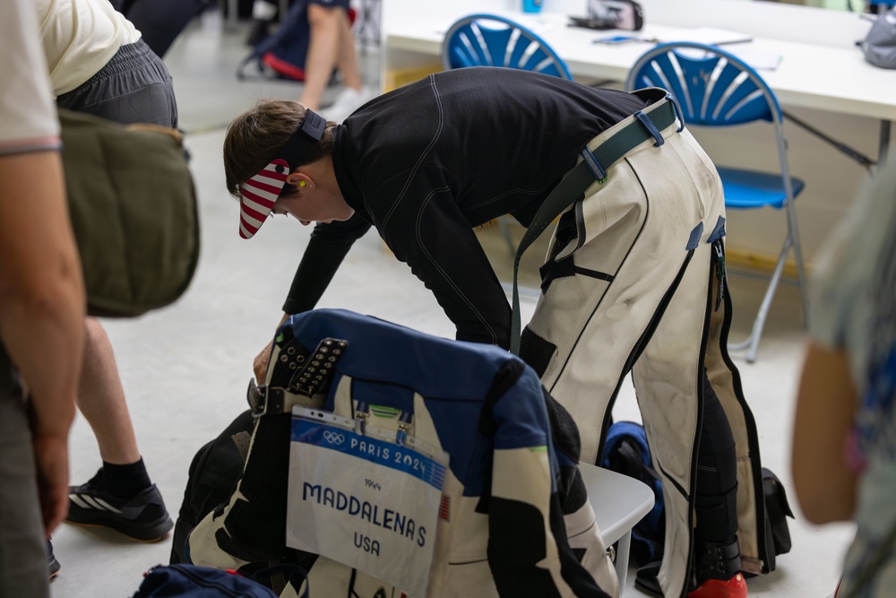 U.S. Army Sgt. Sagen Maddalena’s Women's 50m 3 position Rifle Qualifiers