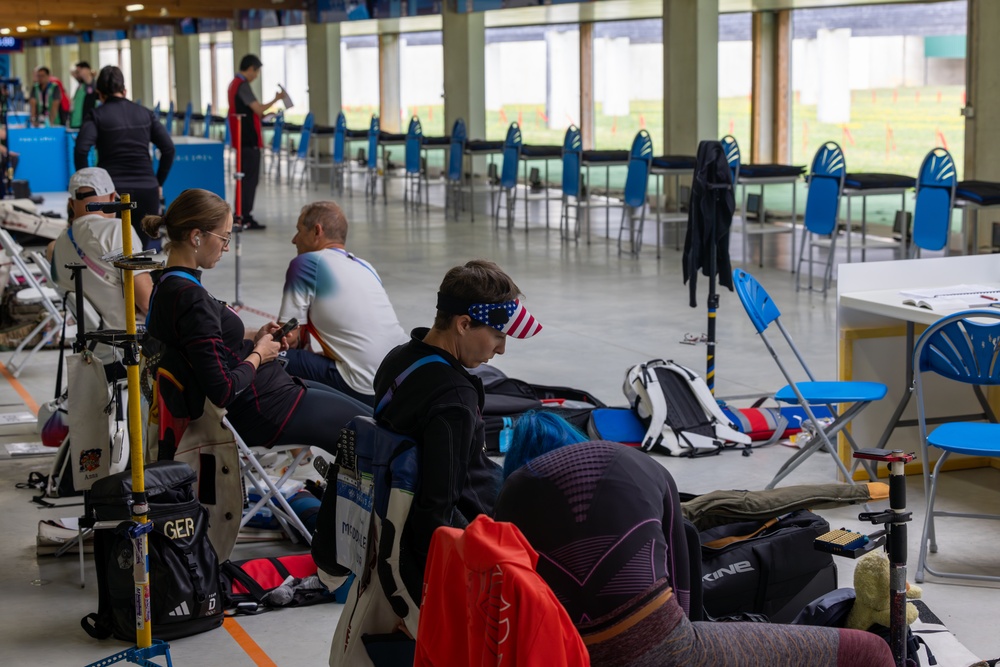 U.S. Army Sgt. Sagen Maddalena’s Women's 50m 3 position Rifle Qualifiers