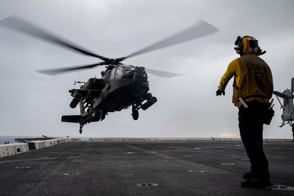 U.S. Army CH-47 Chinook and AH-64 Apache deck landing qualifications aboard USS Somerset