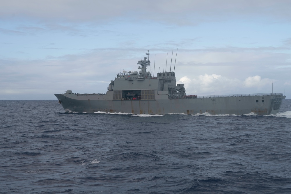 Replenishment at sea with Republic Of Korea Ship (ROKS) Cheon Ja Bong (687)