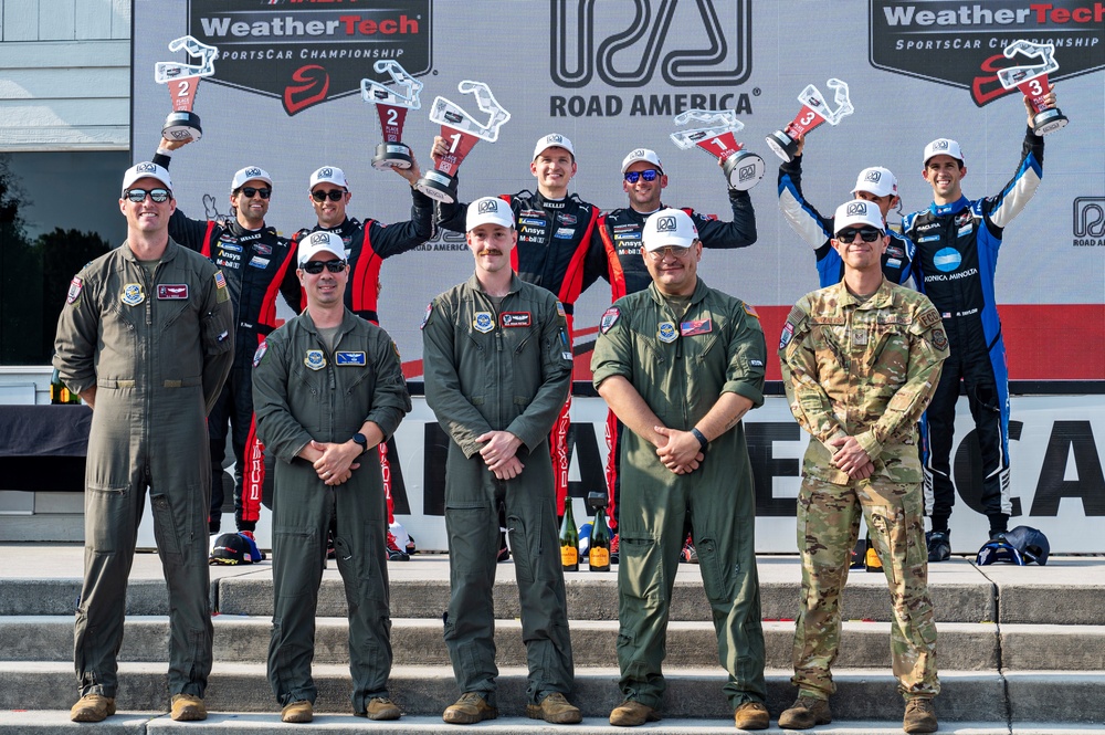 FAFB performs a flyover for IMSA Road America