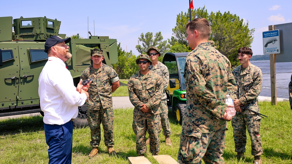 Congressman Tours Marine Corps’ Prepositioning Programs at Blount Island