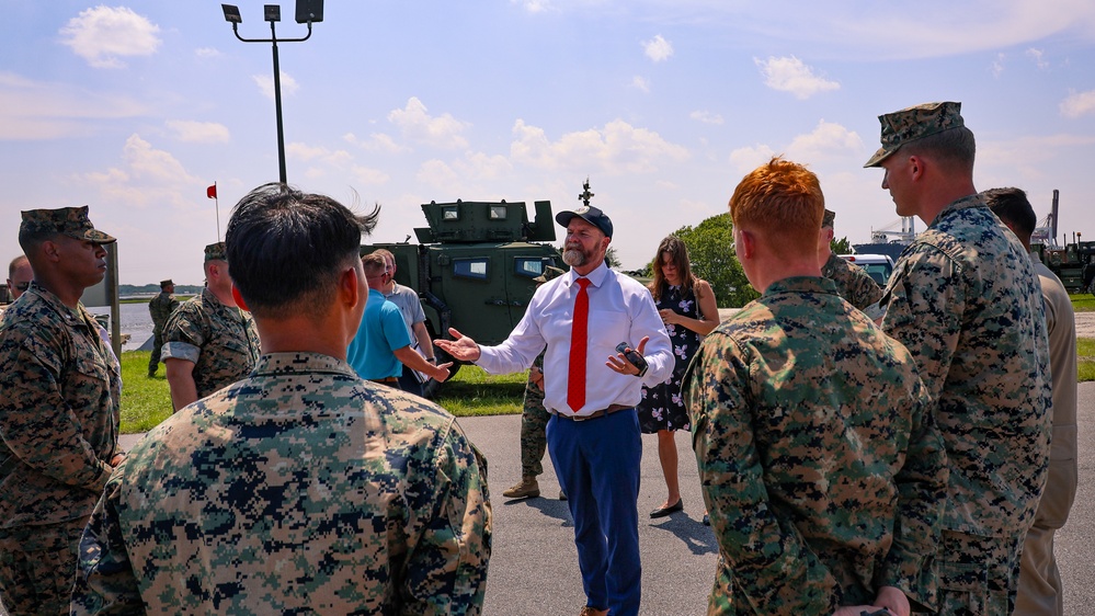 Congressman Tours Marine Corps’ Prepositioning Programs at Blount Island