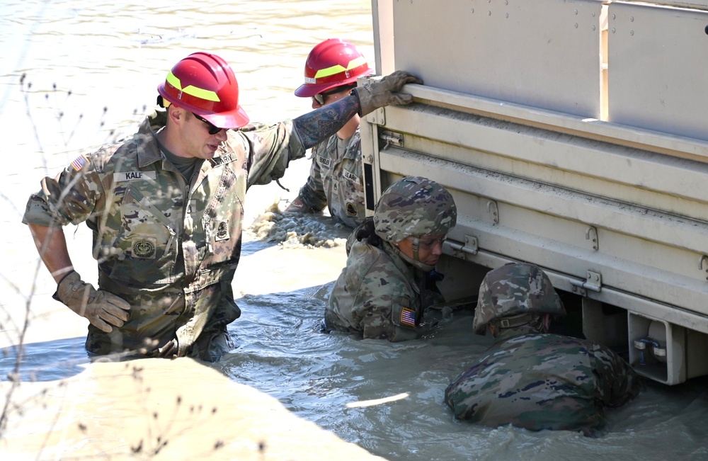 128th BSB trains in the mire pit