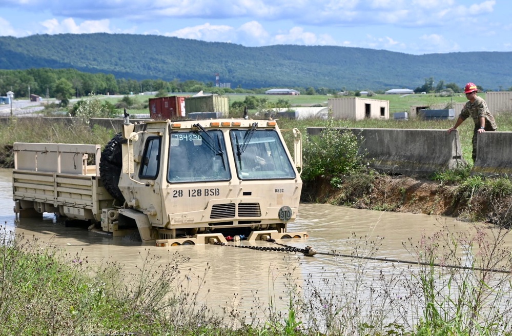 128th BSB trains in the mire pit