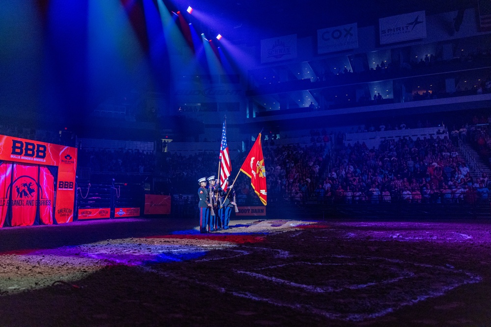 Bulls, Bands &amp; Barrels in Wichita