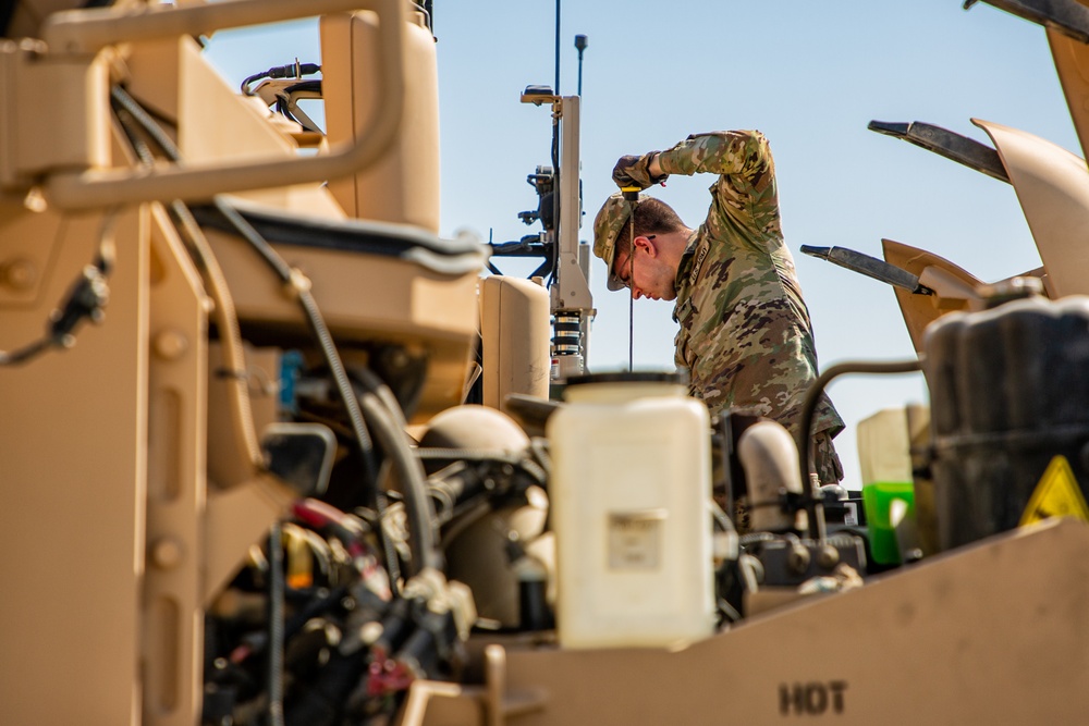 401AFSB issues 38 MaxxPro MRAP vehicles from APS-5 in support of Operation Inherent Resolve