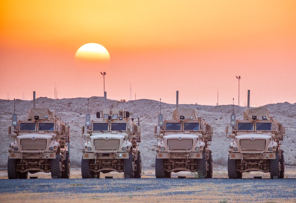 401AFSB issues 38 MaxxPro MRAP vehicles from APS-5 in support of Operation Inherent Resolve