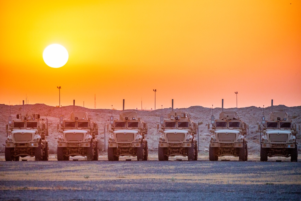 401AFSB issues 38 MaxxPro MRAP vehicles from APS-5 in support of Operation Inherent Resolve