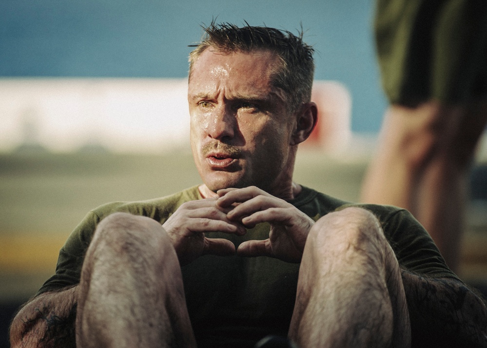 15th MEU Staff NCOs Conduct PT Aboard USS Boxer