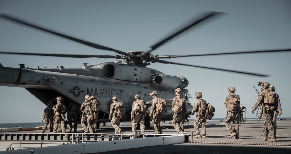 USS America (LHA 6) Conducts Flight Operations with USS Miguel Keith (ESB-5)