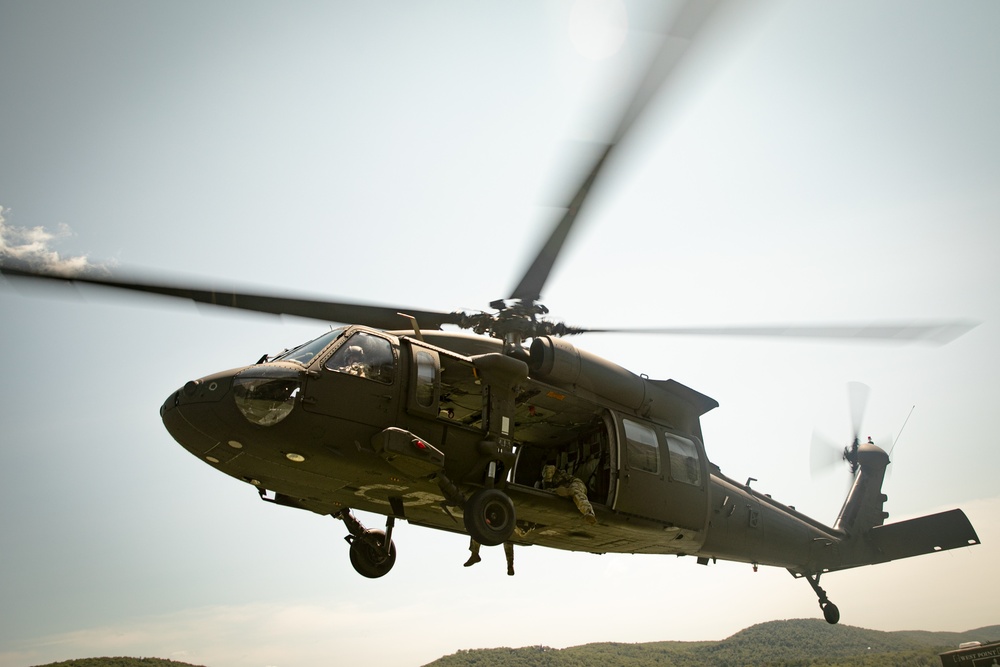 New Jersey National Guard Aviation Supports West Point Air Assault School