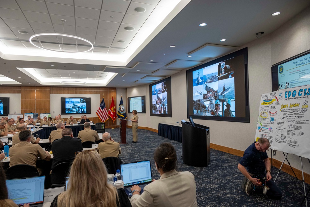 CNO Speaks at the 2024 Engineering Duty Officer Captain Training Symposium