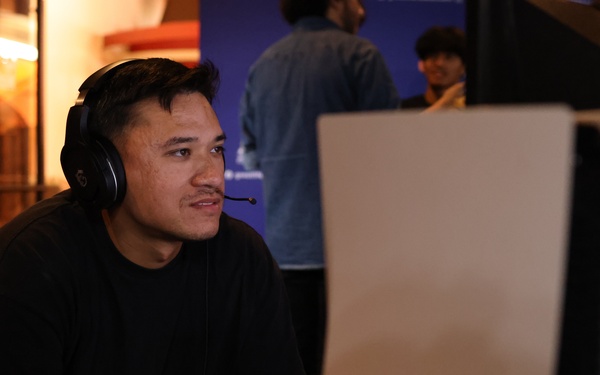 Sterett Sailors Compete in ESPORTS Competitions During RIMPAC 2024