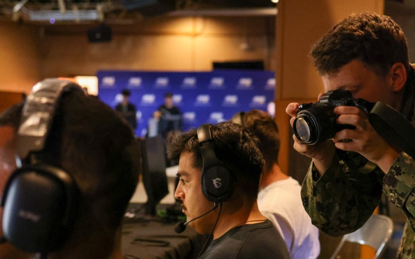 Sterett Sailors Compete in ESPORTS Competitions During RIMPAC 2024