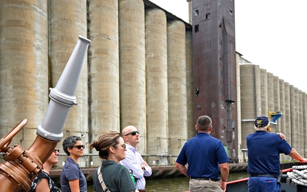 USACE Buffalo District hosts LDP III on the Niagara River