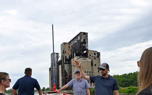 USACE Buffalo District hosts LDP III on the Niagara River