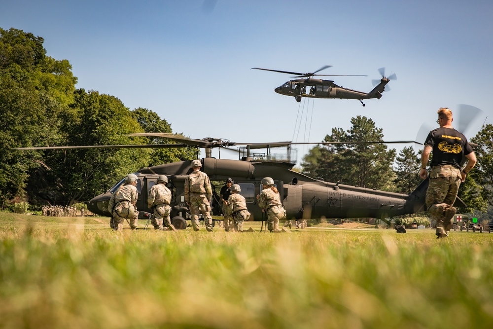 West Point Air Assault School supported by New Jersey Aviation