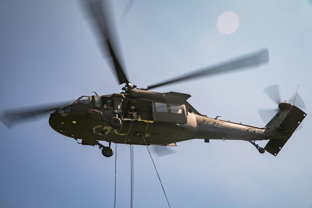 West Point Air Assault School supported by New Jersey Aviation