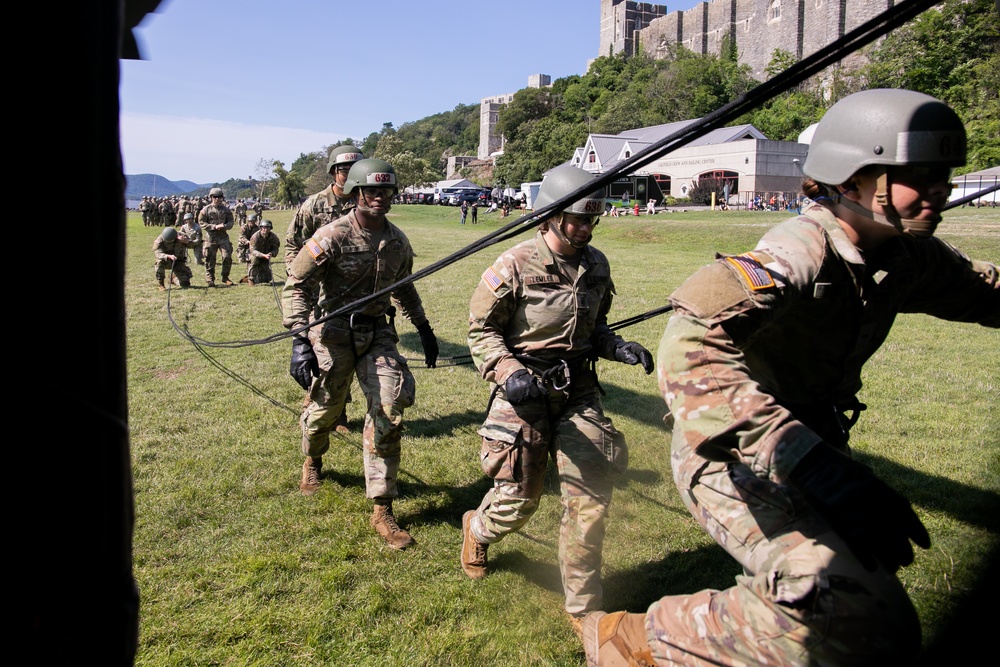 West Point Air Assault School supported by New Jersey Aviation