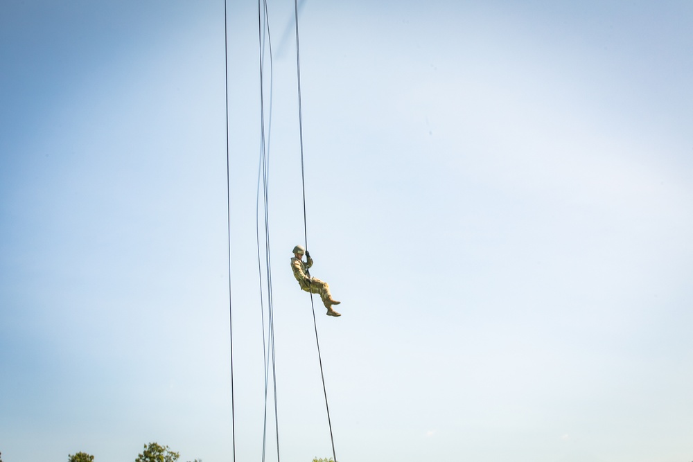 West Point Air Assault School supported by New Jersey Aviation