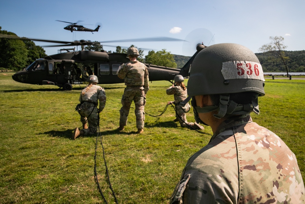 West Point Air Assault School supported by New Jersey Aviation