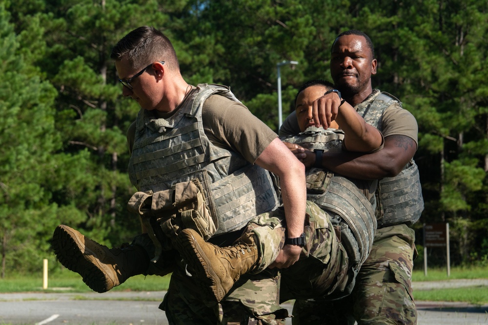 Chaplain candidates learn TCCC from 5th Combat Communications Group