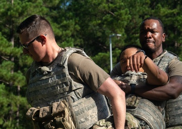 Chaplain candidates learn TCCC from 5th Combat Communications Group