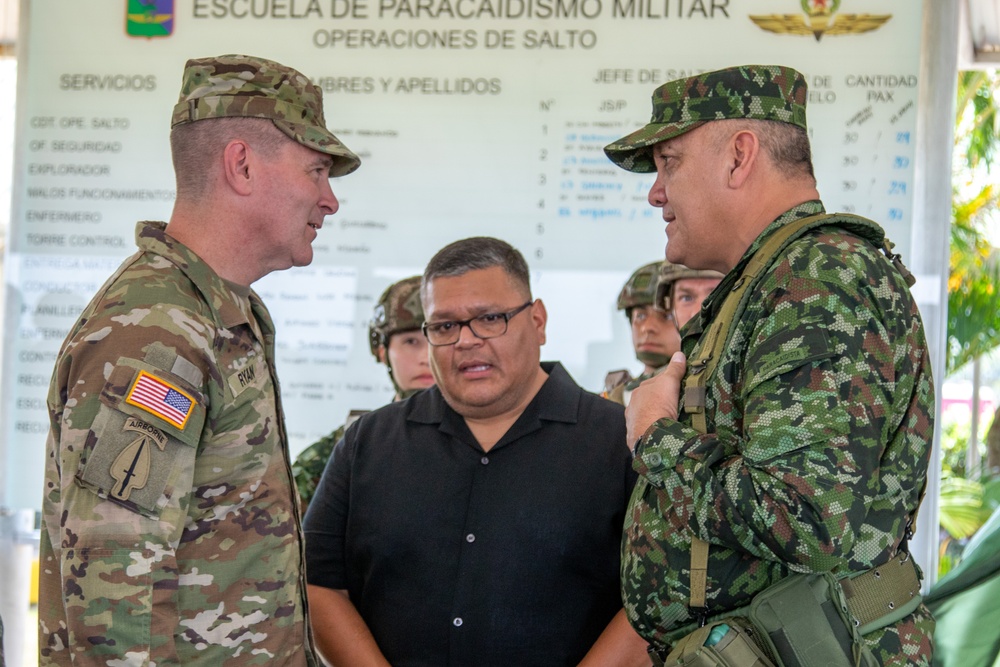 Colombian, 82nd Airborne Division paratroopers conduct final multinational jump during HYDRA III