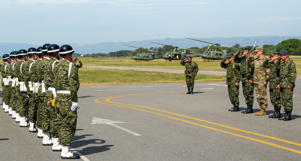 US, Colombian paratroopers jump in to HYDRA III