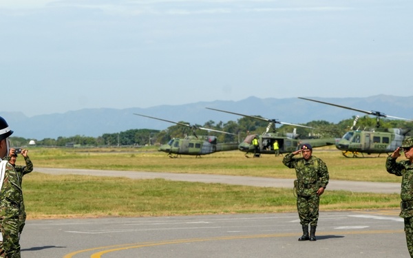 US, Colombian paratroopers jump in to HYDRA III