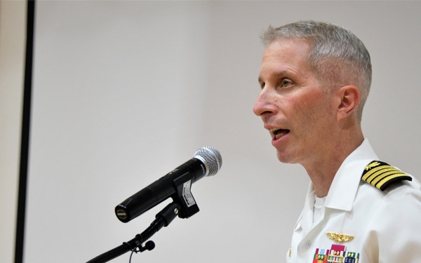 NAVSUP Fleet Logistics Center Yokosuka Holds Change of Command Ceremony