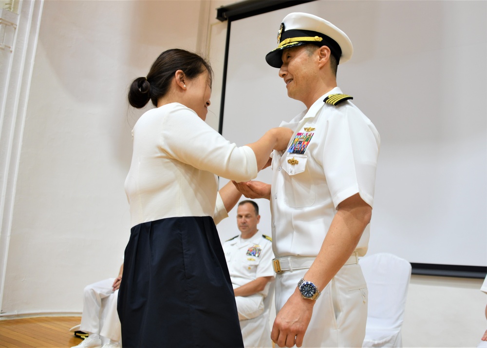 NAVSUP Fleet Logistics Center Yokosuka Holds Change of Command Ceremony