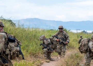 US, Colombian paratroopers jump in to HYDRA III