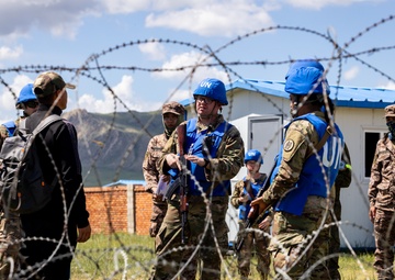 Soldiers Train in Checkpoint Operations