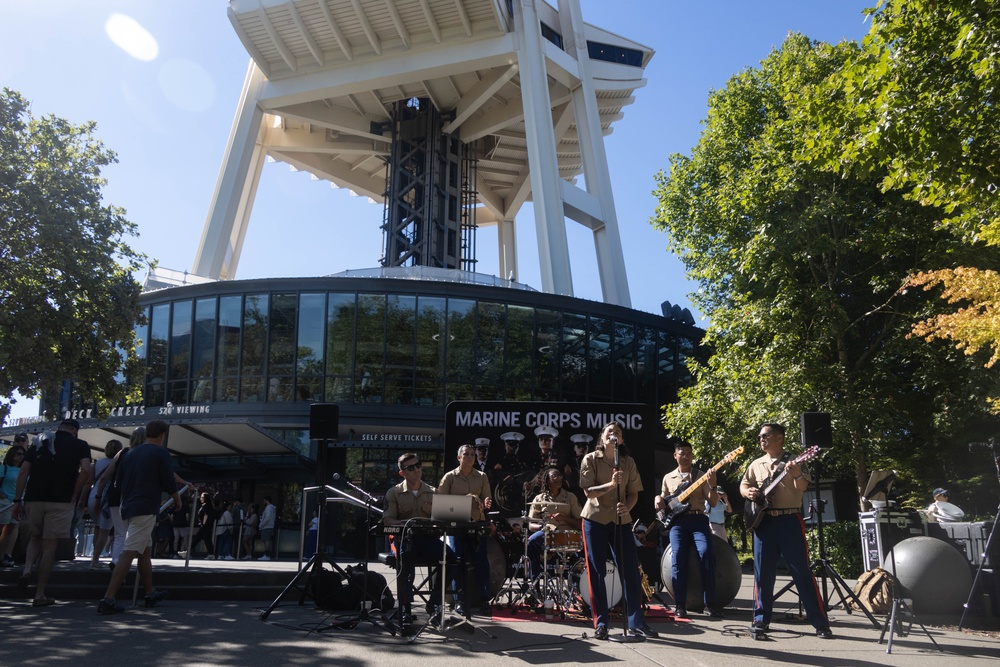 1st MARDIV Band performs at Space Needle during Seafair