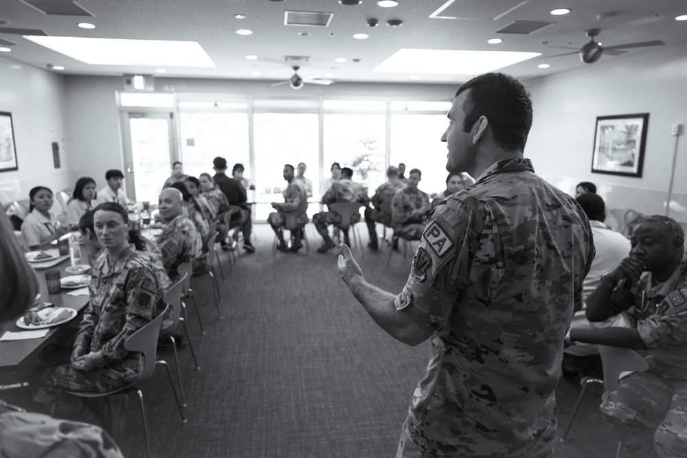 Okinawa Nursing Students Visit US Naval Hospital Okinawa