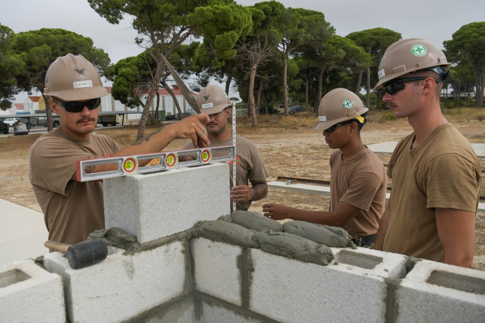 NMCB 11 Training in Rota