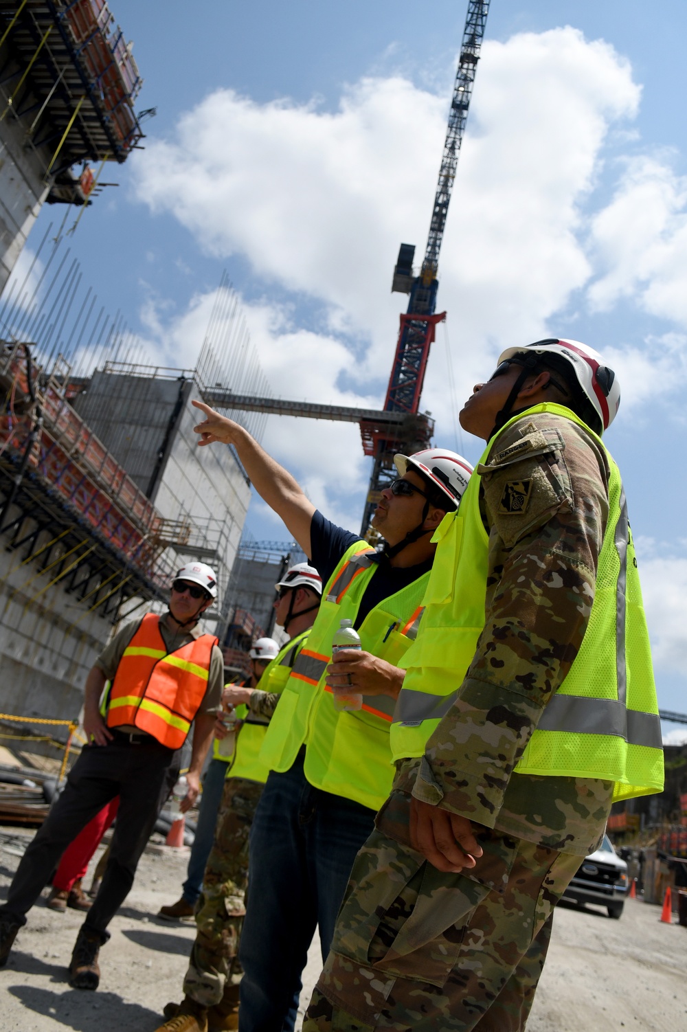 USACE senior leader visits Kentucky Lock project