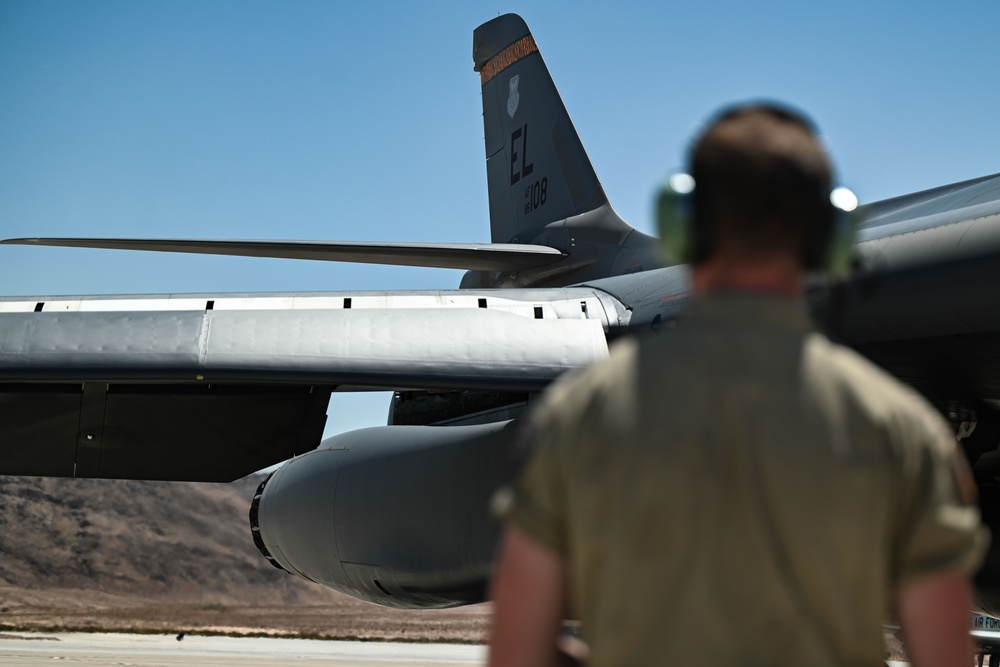 Ellsworth Airmen Prepare B-1s for Takeoff During RF 24-3