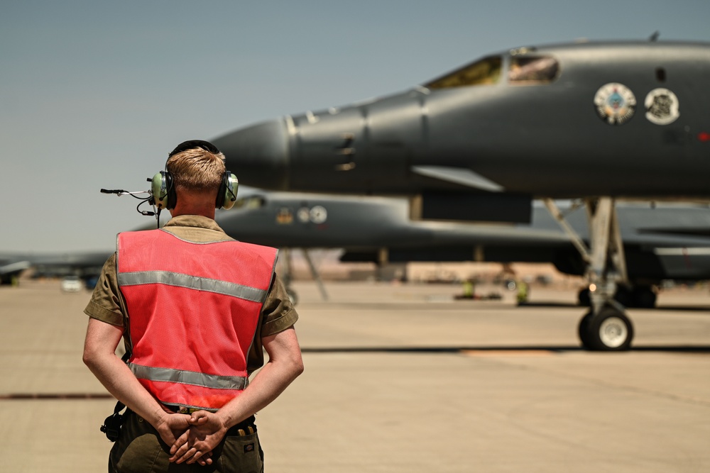 Ellsworth Airmen Prepare B-1s for Takeoff During RF 24-3