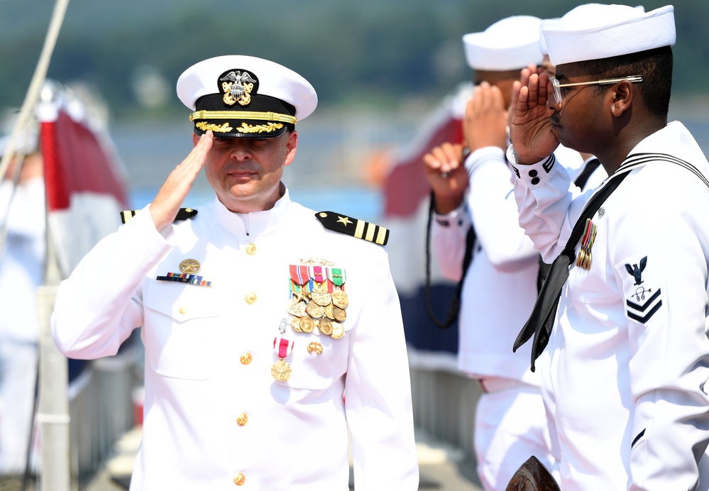 USS Hyman G. Rickover Change of Command Cerremony