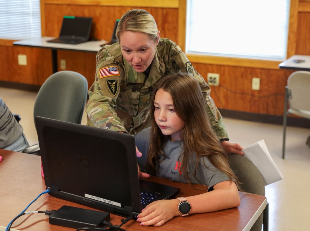 Pa. Guard Cyber Team hosts Wi-Fighter challenge for local students