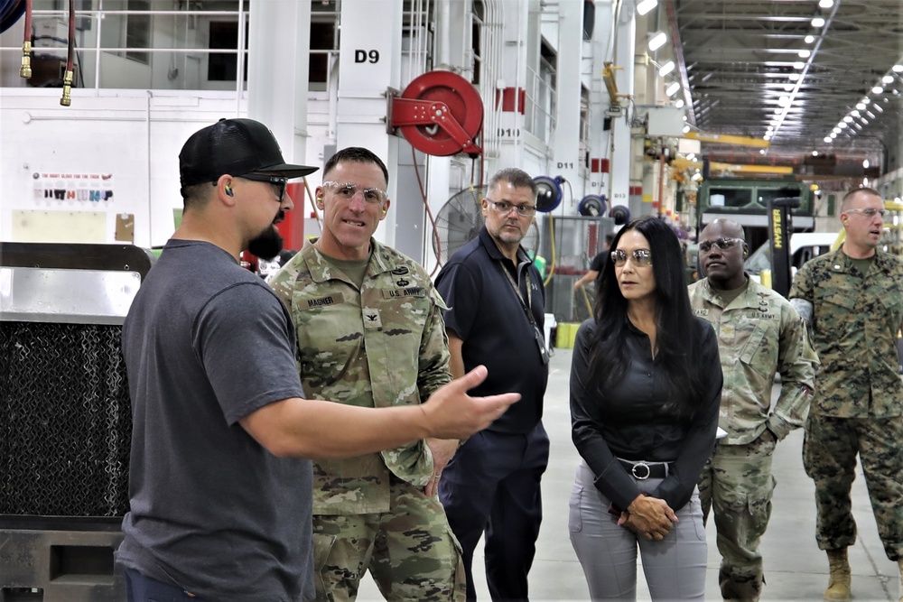 U.S. Army 916th Support Brigade Tour